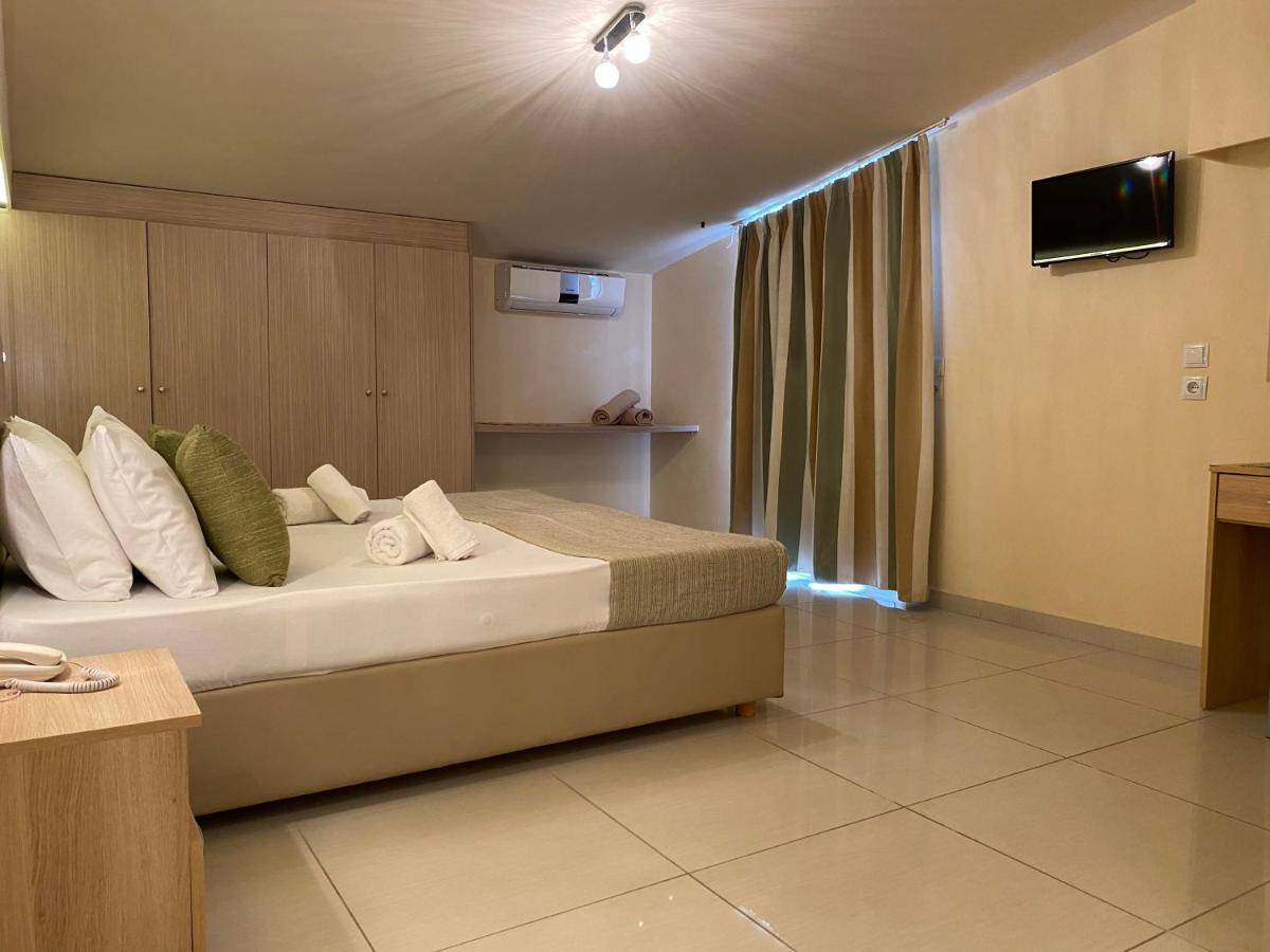 Porto Planos Beach Hotel Екстер'єр фото