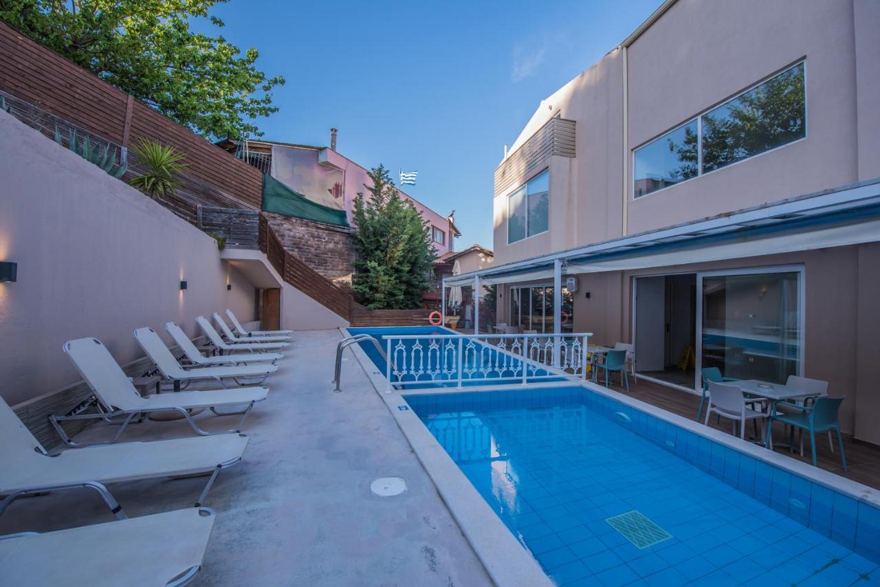 Porto Planos Beach Hotel Екстер'єр фото