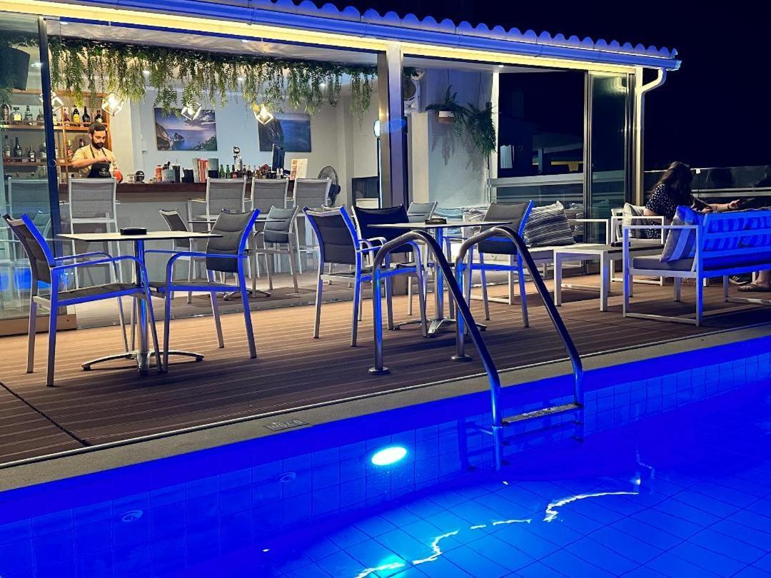 Porto Planos Beach Hotel Екстер'єр фото