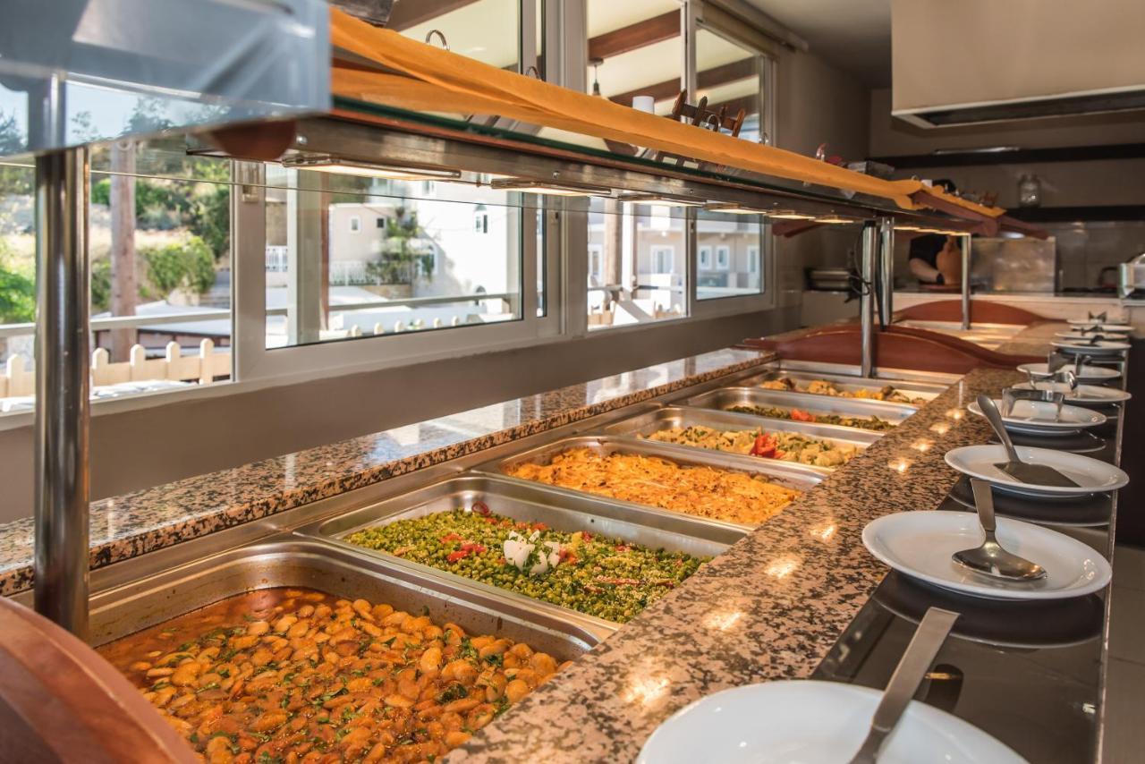 Porto Planos Beach Hotel Екстер'єр фото
