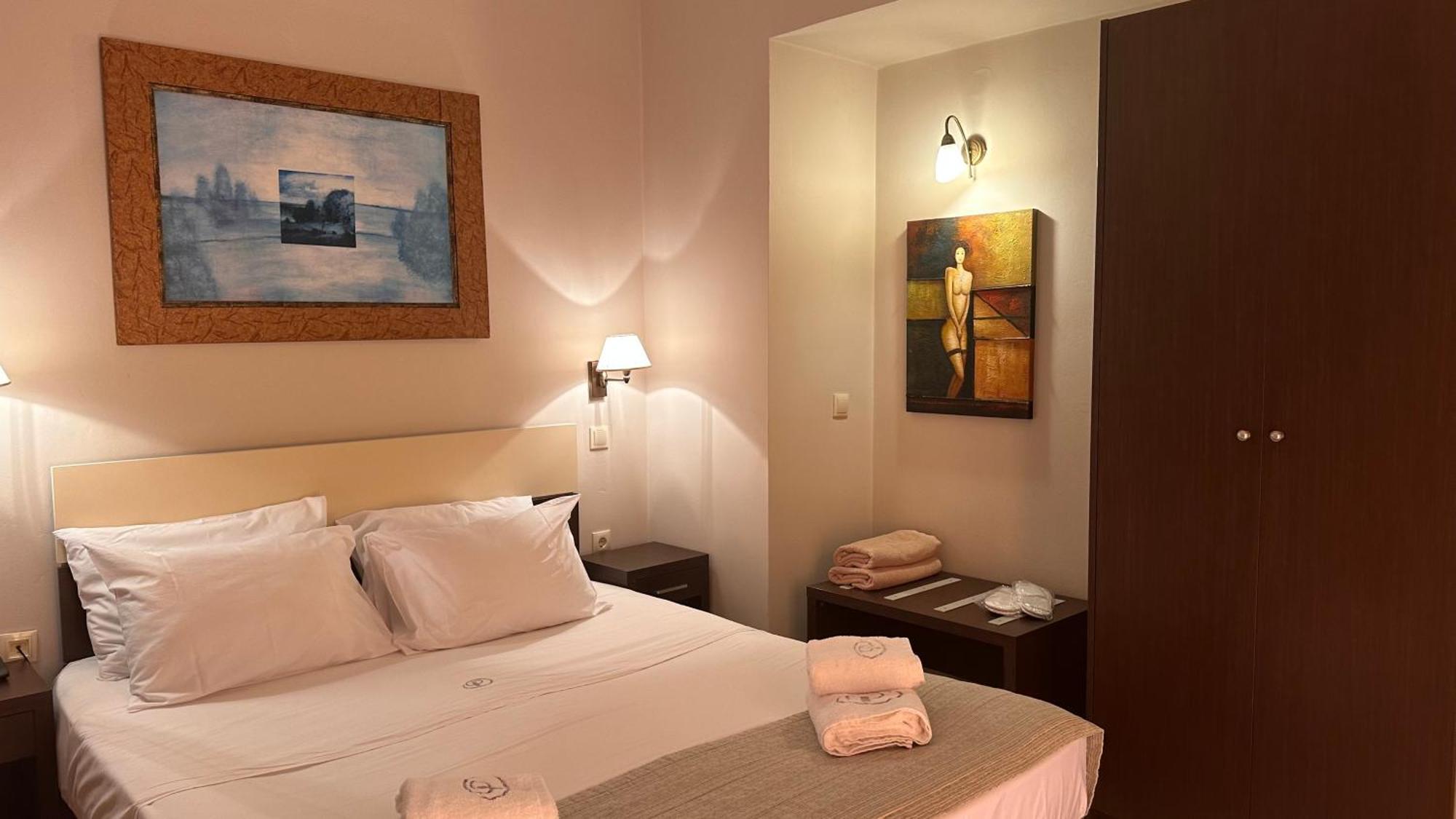 Porto Planos Beach Hotel Екстер'єр фото