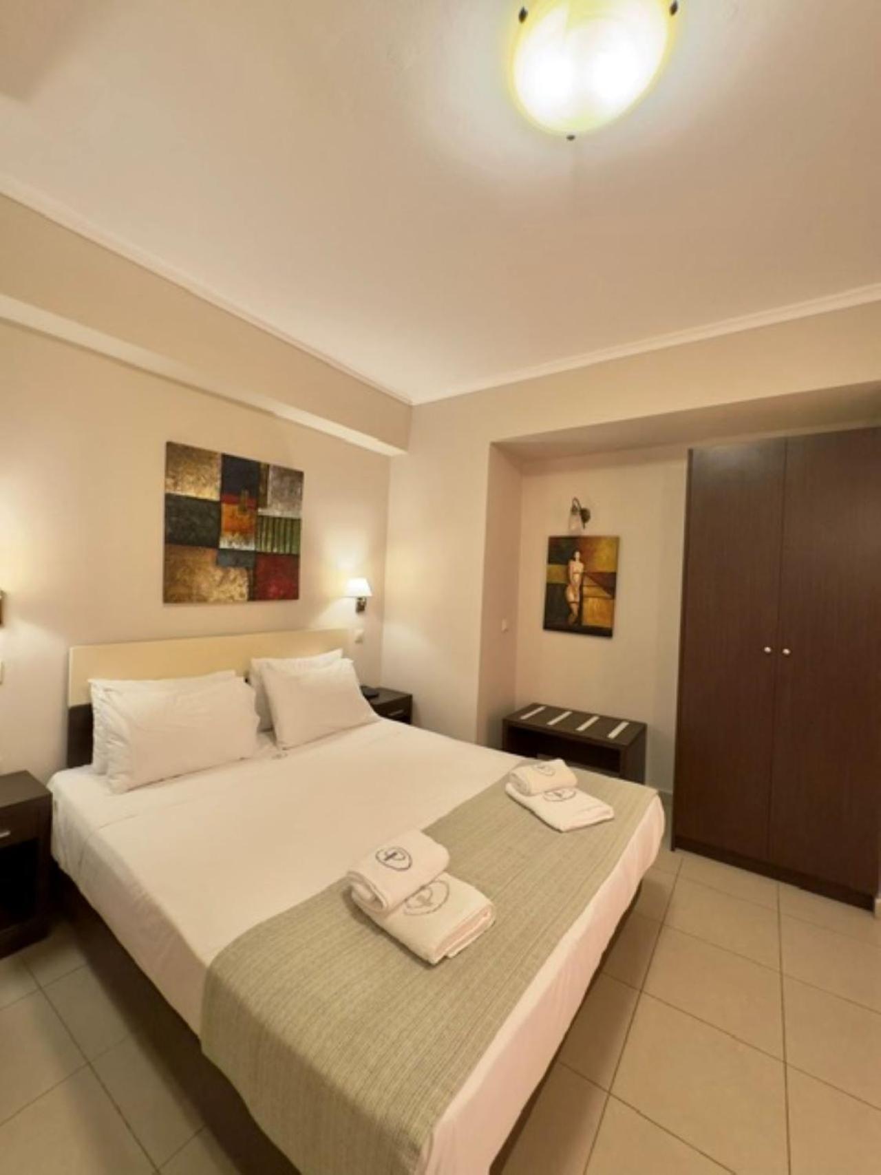Porto Planos Beach Hotel Екстер'єр фото