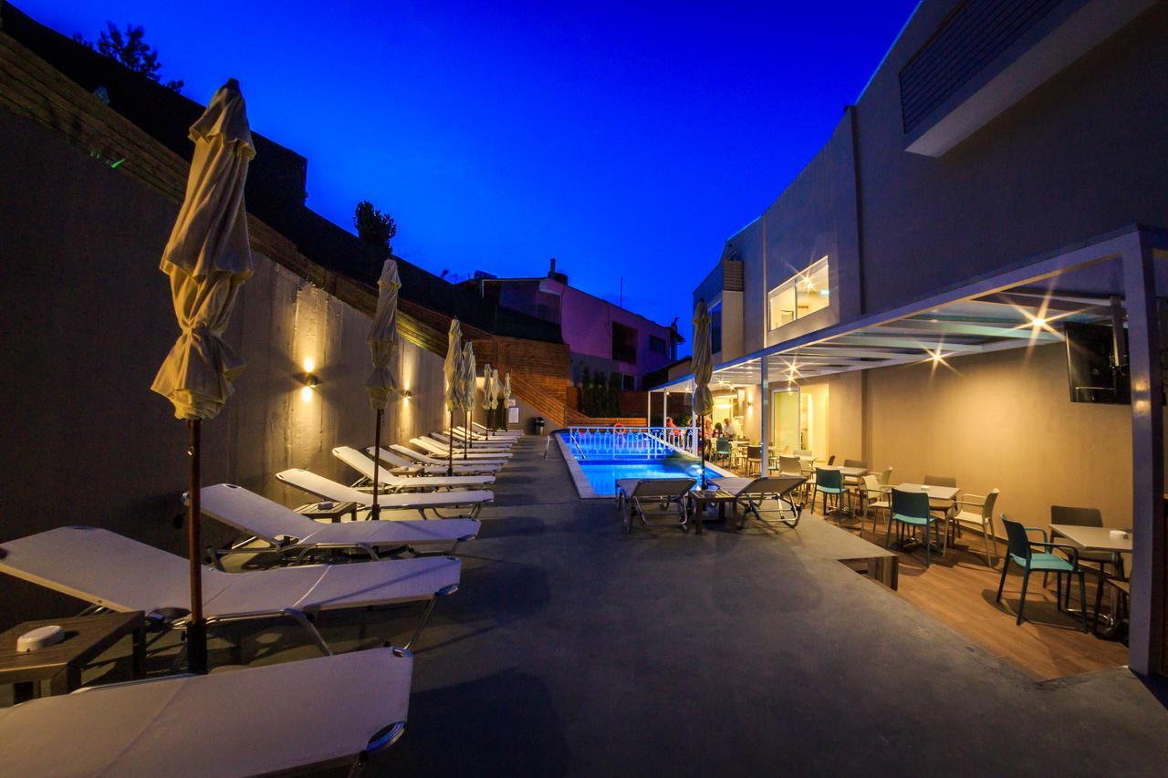Porto Planos Beach Hotel Екстер'єр фото