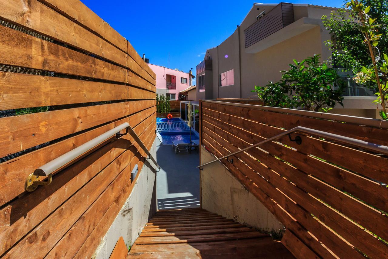 Porto Planos Beach Hotel Екстер'єр фото