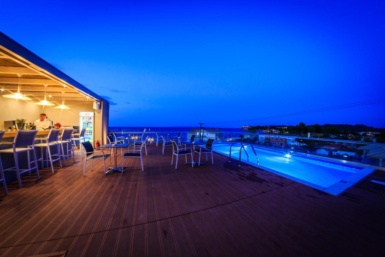 Porto Planos Beach Hotel Екстер'єр фото